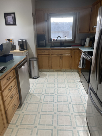 9 Parson Drive, Sylvan Lake, 5 Bedrooms Bedrooms, ,3 BathroomsBathrooms,House,For Rent,9 Parson Drive ,2015