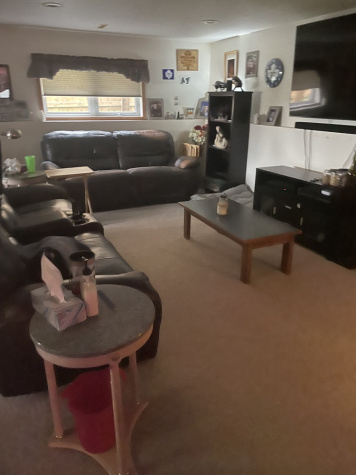 9 Parson Drive, Sylvan Lake, 5 Bedrooms Bedrooms, ,3 BathroomsBathrooms,House,For Rent,9 Parson Drive ,2015