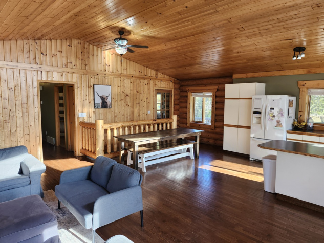 35223 Range Road 282, Red Deer County, 6 Bedrooms Bedrooms, ,3 BathroomsBathrooms,House,For Rent,35223 Range Road 282,2030
