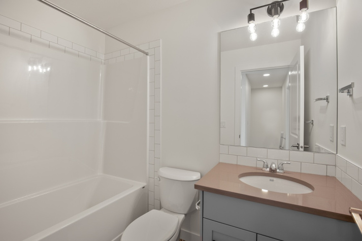 Grayhawk Blvd., Sylvan Lake, 3 Bedrooms Bedrooms, ,2.5 BathroomsBathrooms,Townhouse,For Rent,Grayhawk Blvd.,2035