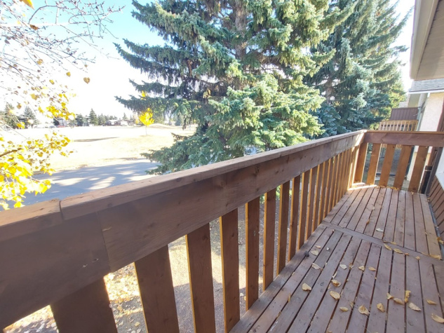 42 Onaway Avenue, Red Deer, T4P 2S5, 3 Bedrooms Bedrooms, ,1.5 BathroomsBathrooms,Four plex,For Rent,42 Onaway Avenue ,2062