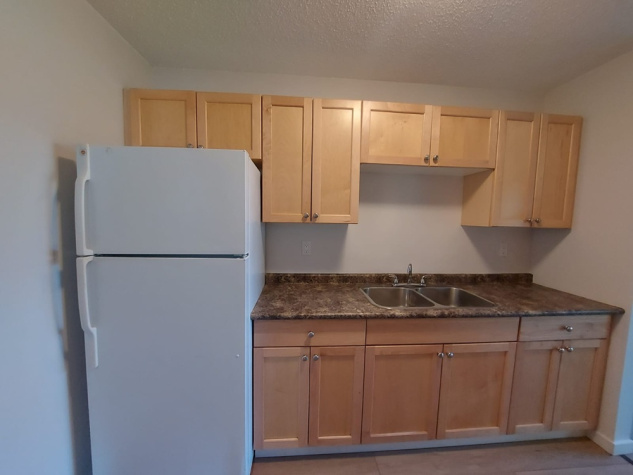42 Onaway Avenue, Red Deer, T4P 2S5, 3 Bedrooms Bedrooms, ,1.5 BathroomsBathrooms,Four plex,For Rent,42 Onaway Avenue ,2062