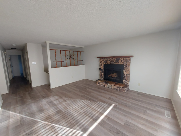 64 Boyce Street, Red Deer, T4R1L3, 3 Bedrooms Bedrooms, ,1 BathroomBathrooms,Duplex,For Rent,64 Boyce Street ,2111