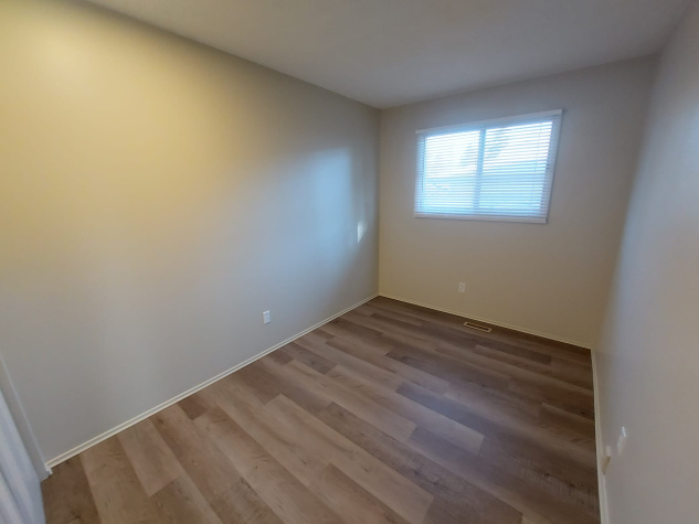 64 Boyce Street, Red Deer, T4R1L3, 3 Bedrooms Bedrooms, ,1 BathroomBathrooms,Duplex,For Rent,64 Boyce Street ,2111