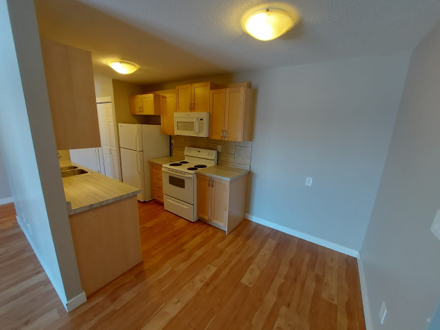 5904 51 Avenue, Red Deer, T4N 4H9, 2 Bedrooms Bedrooms, ,1 BathroomBathrooms,Apartment,For Rent,51 ,2158