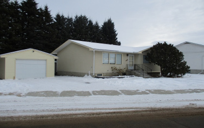 5015 C&E Trail, Lacombe, T4L 1J6, 3 Bedrooms Bedrooms, ,2 BathroomsBathrooms,House,For Rent,C&E Trail,1360