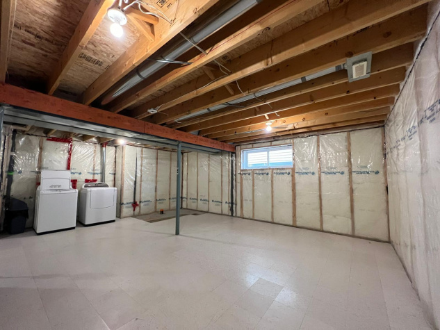 35 Vickers Close, Red Deer, T4R 0E6, 3 Bedrooms Bedrooms, ,2 BathroomsBathrooms,House,For Rent,35 Vickers Close,1381