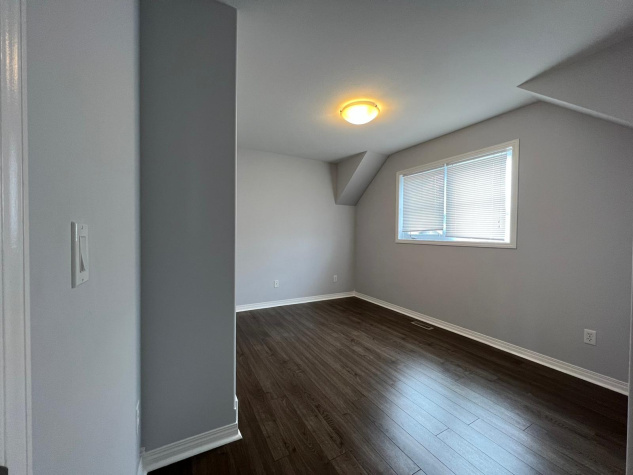 35 Vickers Close, Red Deer, T4R 0E6, 3 Bedrooms Bedrooms, ,2 BathroomsBathrooms,House,For Rent,35 Vickers Close,1381