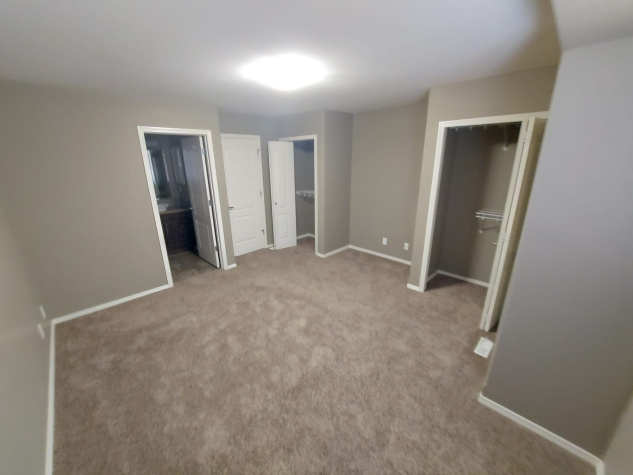 30 Carleton Avenue, Red Deer, T4P 0M8, 2 Bedrooms Bedrooms, ,2.5 BathroomsBathrooms,Townhouse,For Rent,30 Carleton Avenue,802,1397