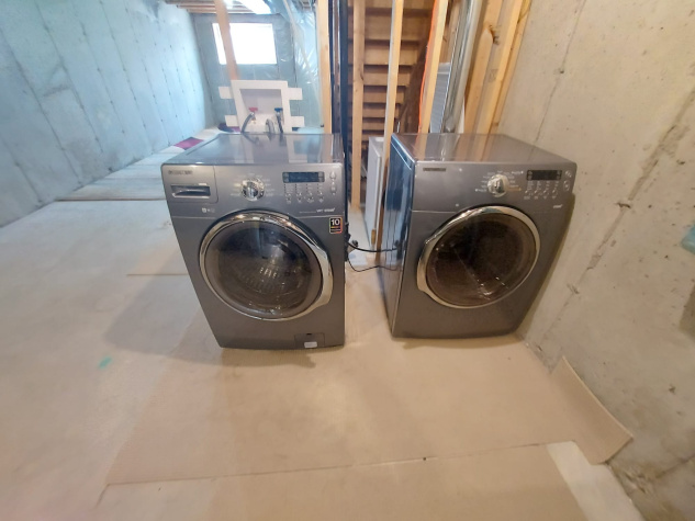 30 Carleton Avenue, Red Deer, T4P 0M8, 2 Bedrooms Bedrooms, ,2.5 BathroomsBathrooms,Townhouse,For Rent,30 Carleton Avenue,802,1397