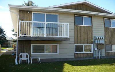 13 Cardinal Avenue, Red Deer, T4P2S9, 2 Bedrooms Bedrooms, ,1 BathroomBathrooms,Four plex,For Rent,13 Cardinal Avenue,1421
