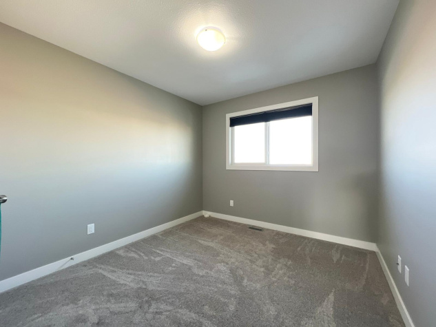 156 Hampton Close, Penhold, 4 Bedrooms Bedrooms, ,2.5 BathroomsBathrooms,Townhouse,For Rent,Hampton Close,1522