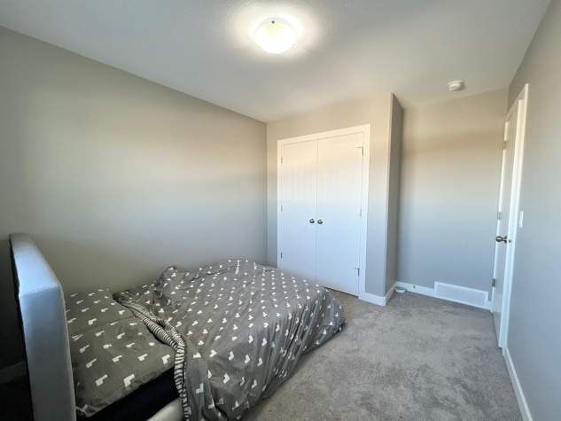 156 Hampton Close, Penhold, 4 Bedrooms Bedrooms, ,2.5 BathroomsBathrooms,Townhouse,For Rent,Hampton Close,1522