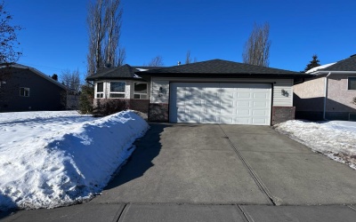 42 Lincoln Park Blvd, Lacombe, 3 Bedrooms Bedrooms, ,3 BathroomsBathrooms,House,For Rent,Lincoln Park Blvd,1639