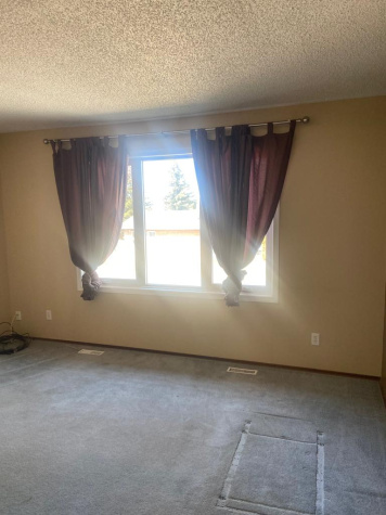 3808 52A Avenue, Innisfail, T4G1G8, 4 Bedrooms Bedrooms, ,3 BathroomsBathrooms,House,For Rent,3808 52A Avenue,1661