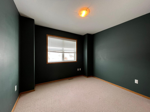 18 Hansen Close, Sylvan Lake, T4S 2P1, 3 Bedrooms Bedrooms, ,1 BathroomBathrooms,Main,For Rent,18 Hansen Close,1886
