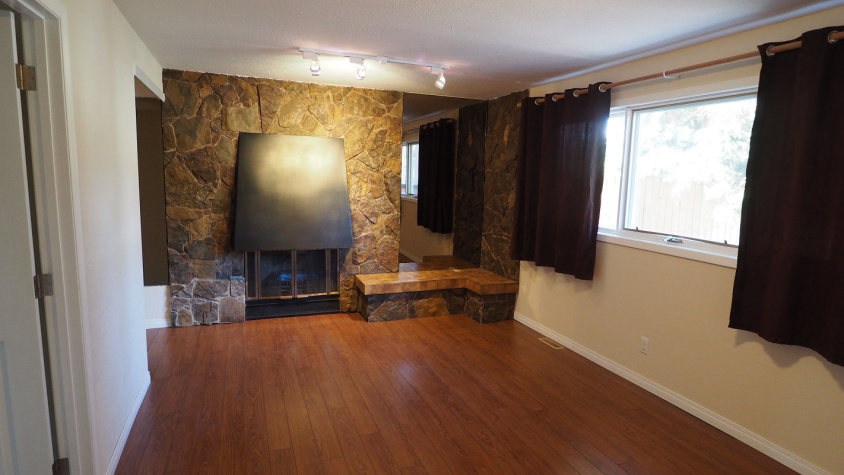 43 Nellis Avenue, Red Deer, T4P 2C2, 2 Bedrooms Bedrooms, ,1 BathroomBathrooms,Basement,For Rent,43 Nellis Avenue,1902