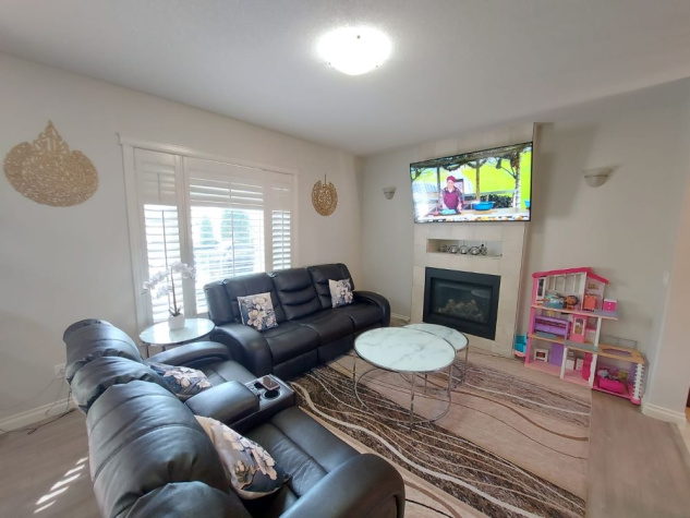 188 Kershaw Close, Red Deer, T4P 0H4, 4 Bedrooms Bedrooms, ,3.5 BathroomsBathrooms,House,For Rent,188 Kershaw Close,1909