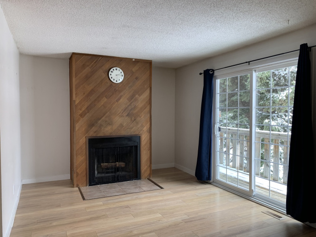 5719 54 Street, Rocky Mountain House, T4T 1H8, 3 Bedrooms Bedrooms, ,1.5 BathroomsBathrooms,Four plex,For Rent,5719 54 Street,1929